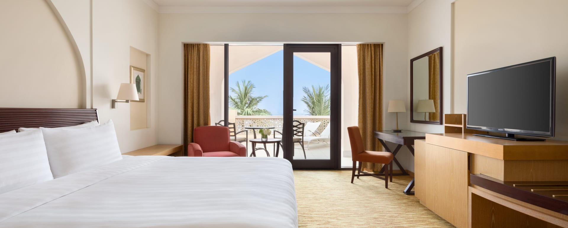 Ocean View Room - Hilton Muscat Al Bandar  