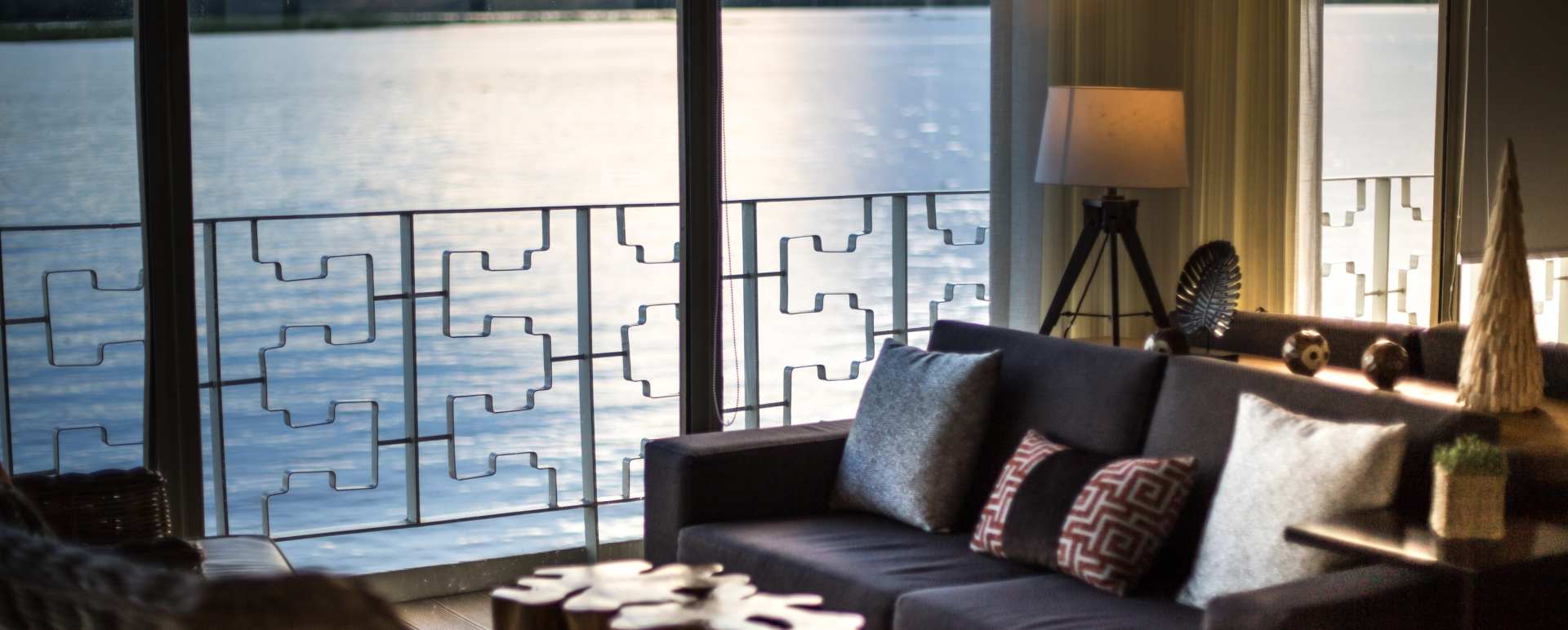 Lounge - Delfin III