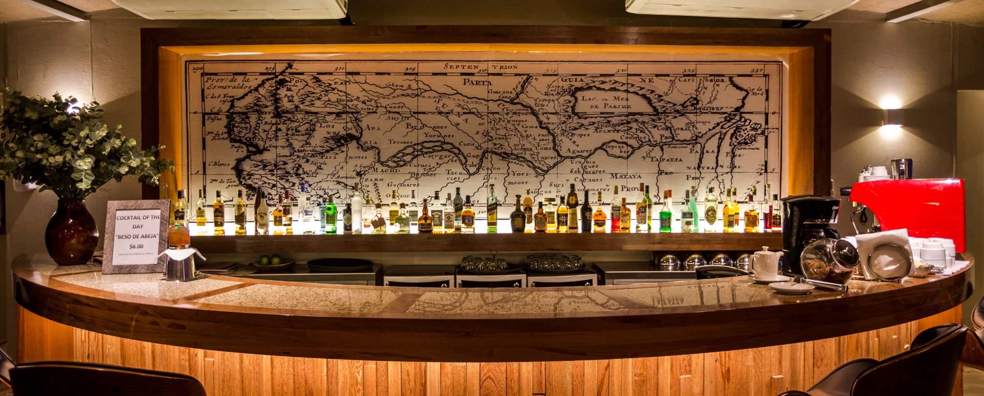 Bar - Delfin III