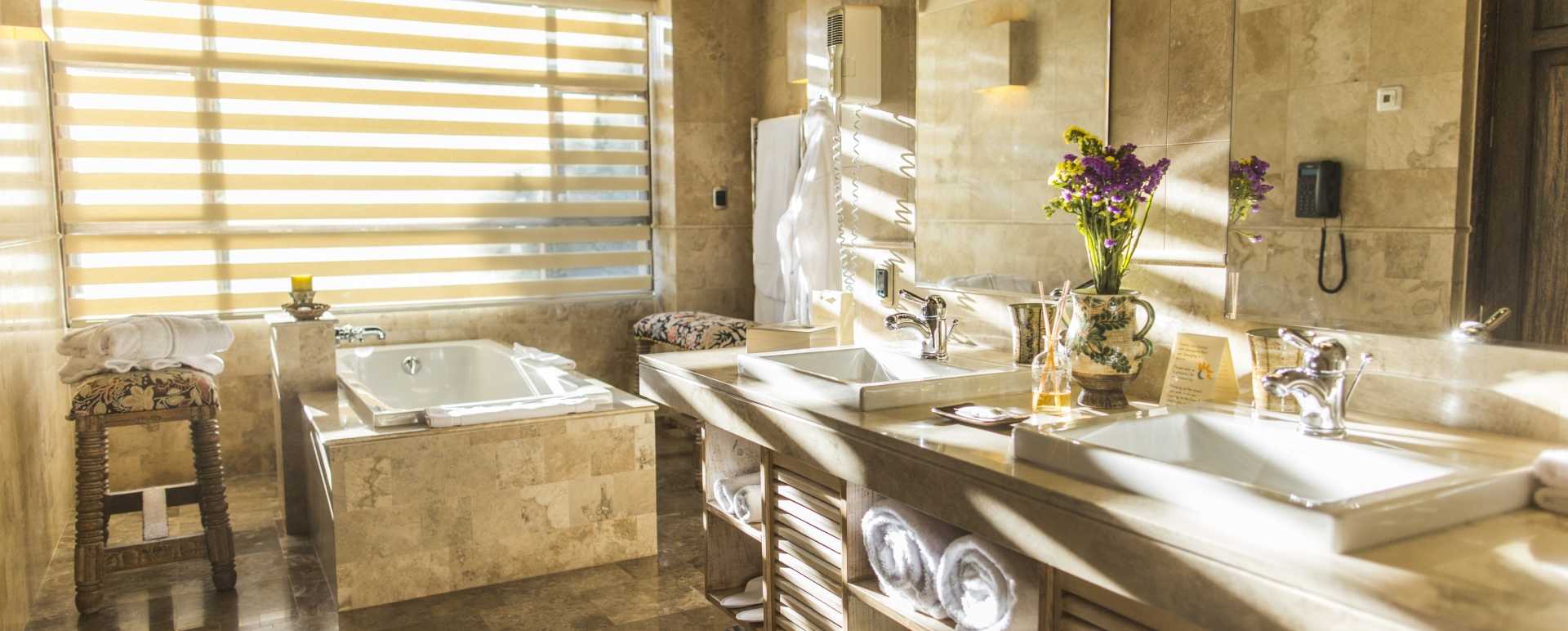 Bathroom - Hotel Sol y Luna