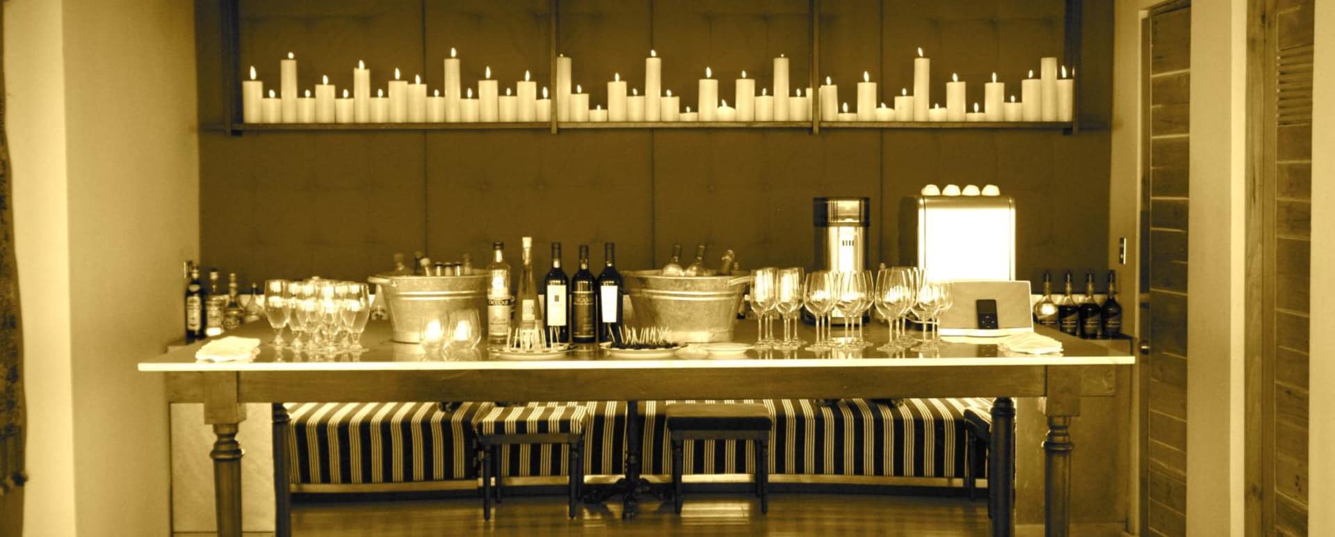 Bar - Titilaka