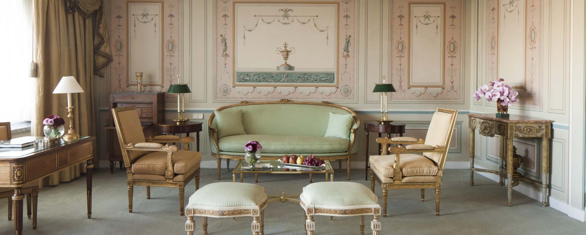 Suite living room - Four Seasons Hotel Ritz Lisbon
