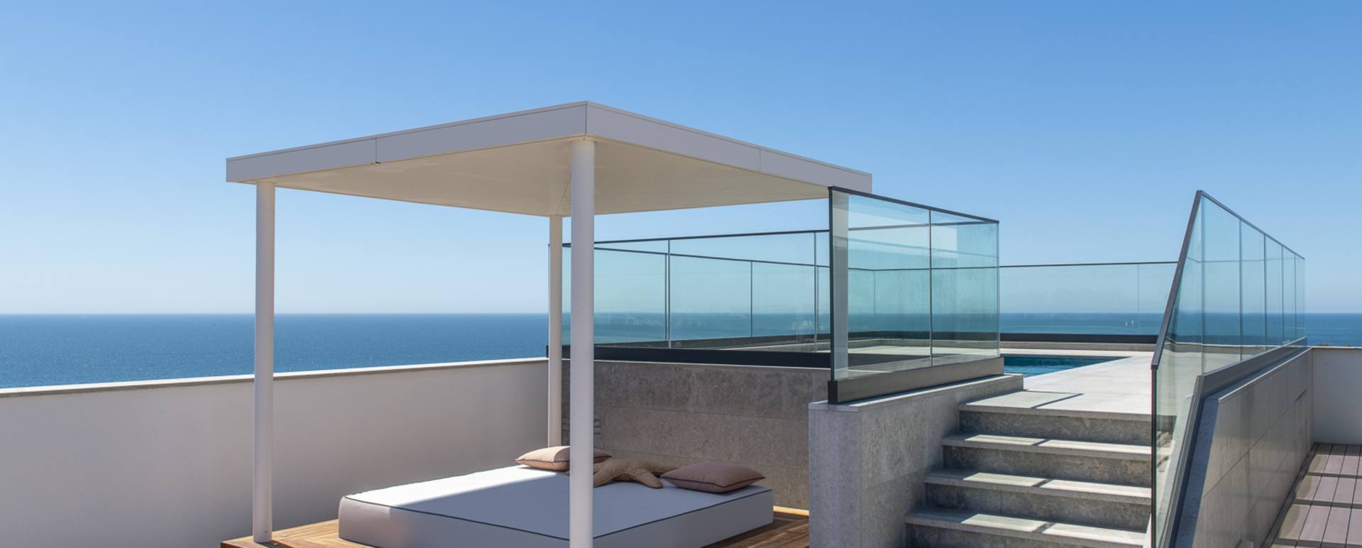 E WOW Terrace 