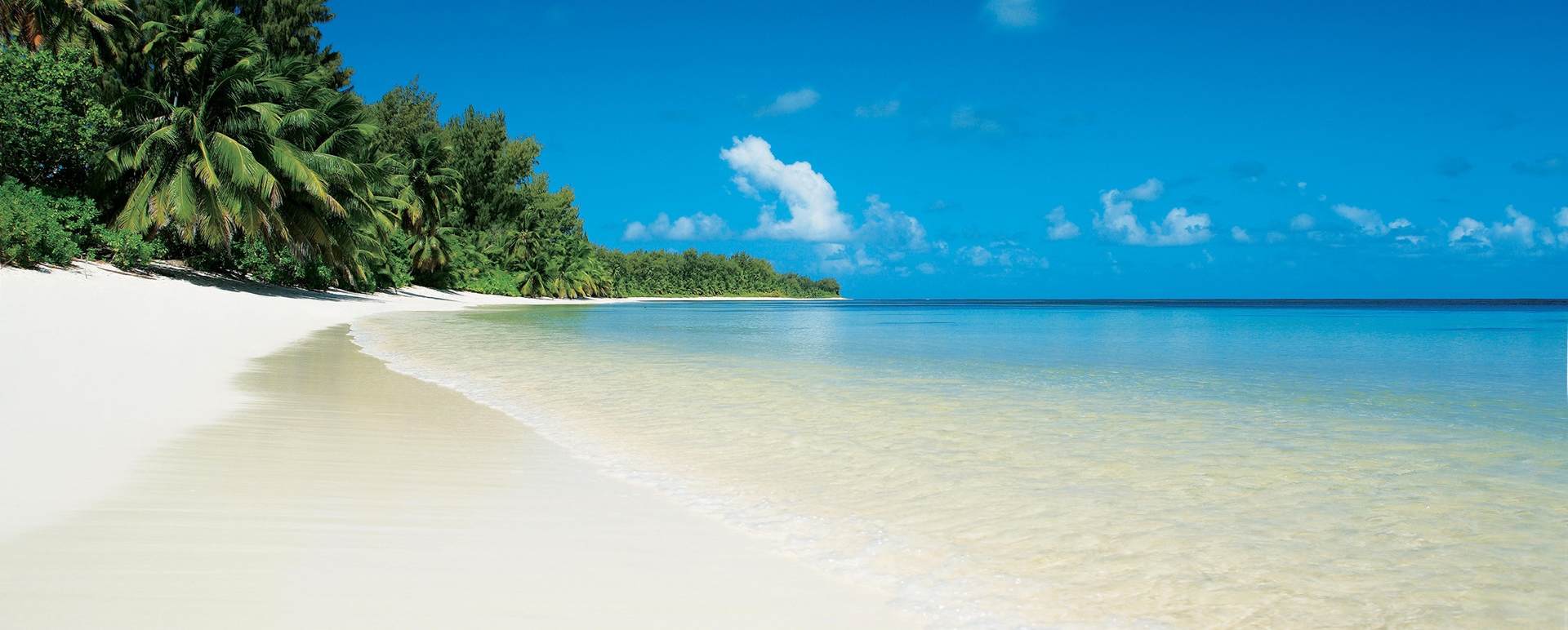 Desroches Beach