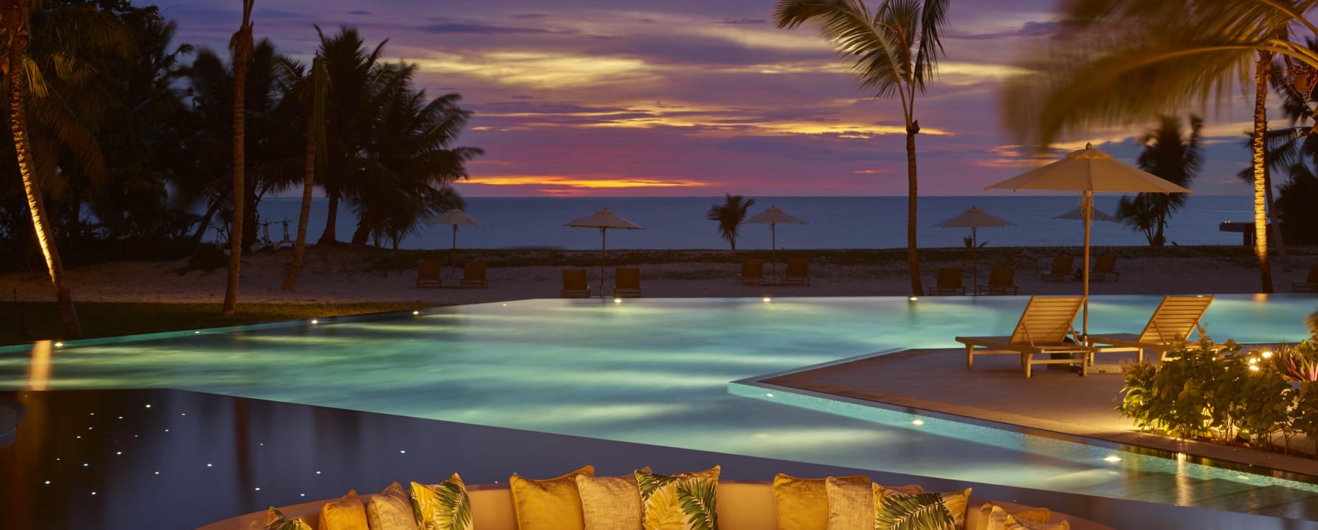 sunkenloungeatdusk 