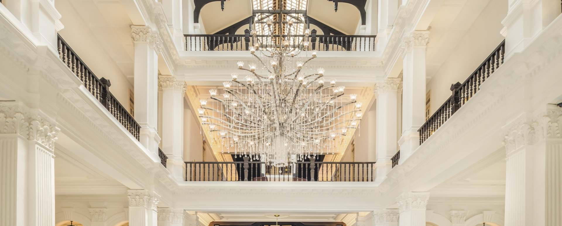 Grand Lobby - Raffles Hotel Singapore 