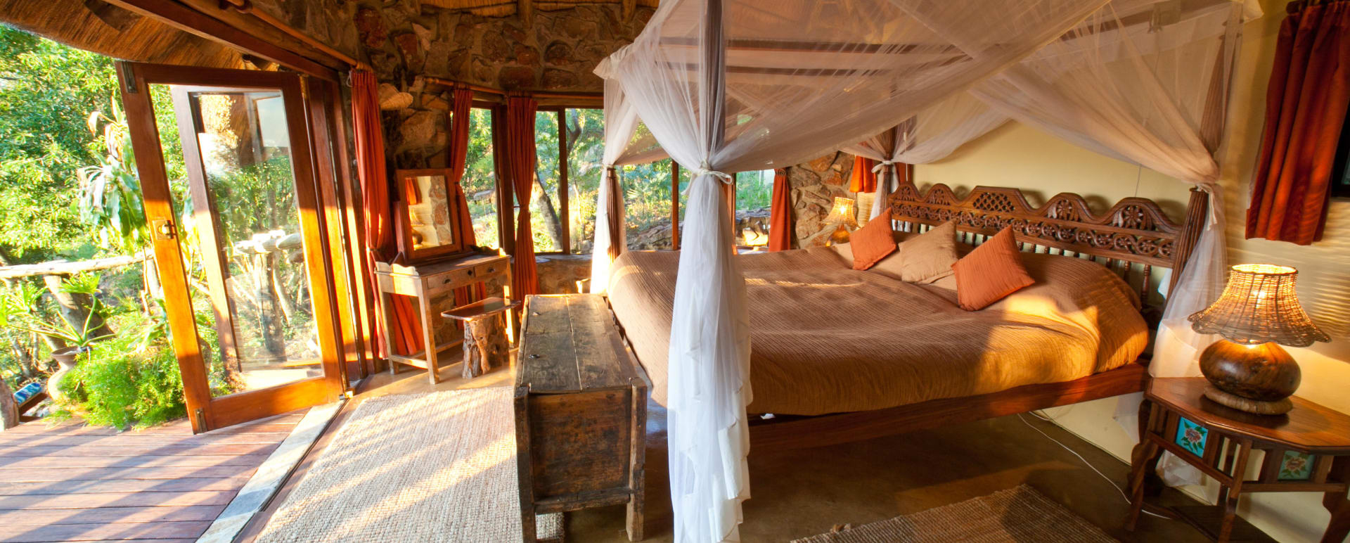 Double bed 
