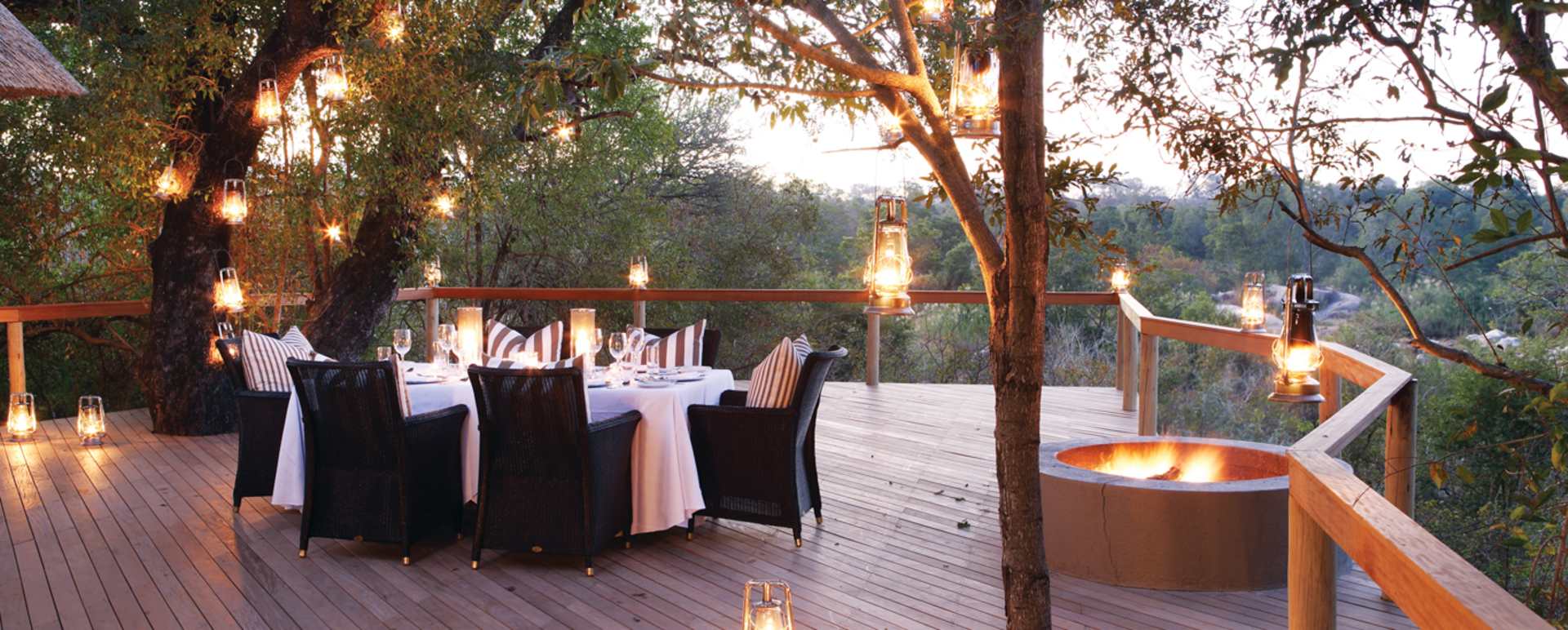 Pioneer Camp Boma Dinner - Londolozi Private Game Reserve