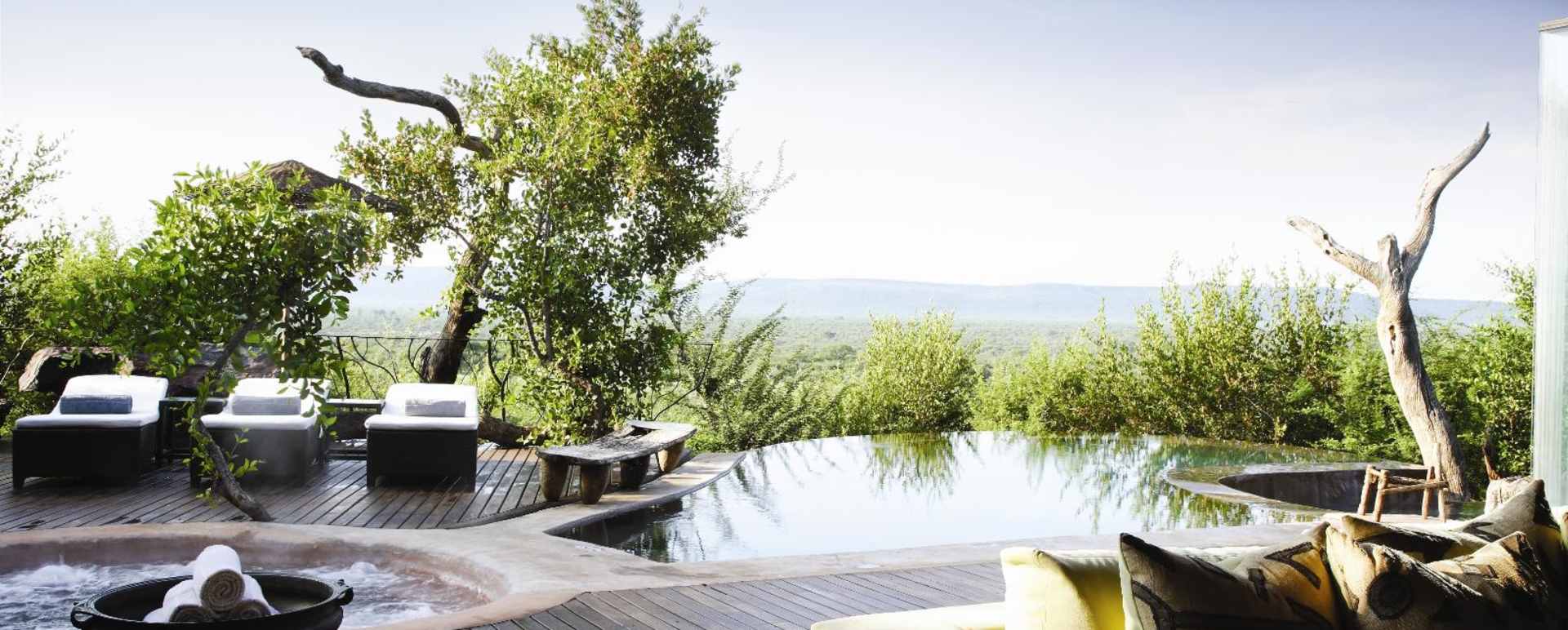 Pool deck - Molori Safari Lodge