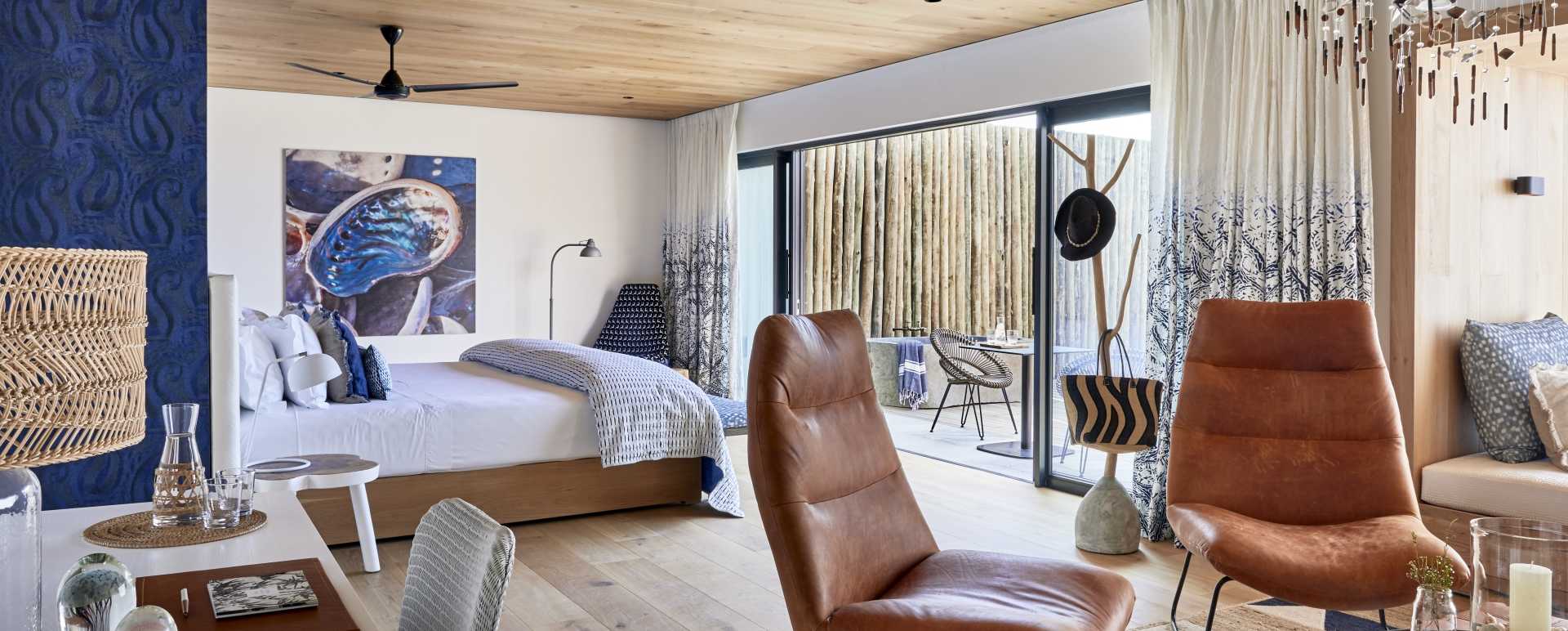 Honeymoon Suite 