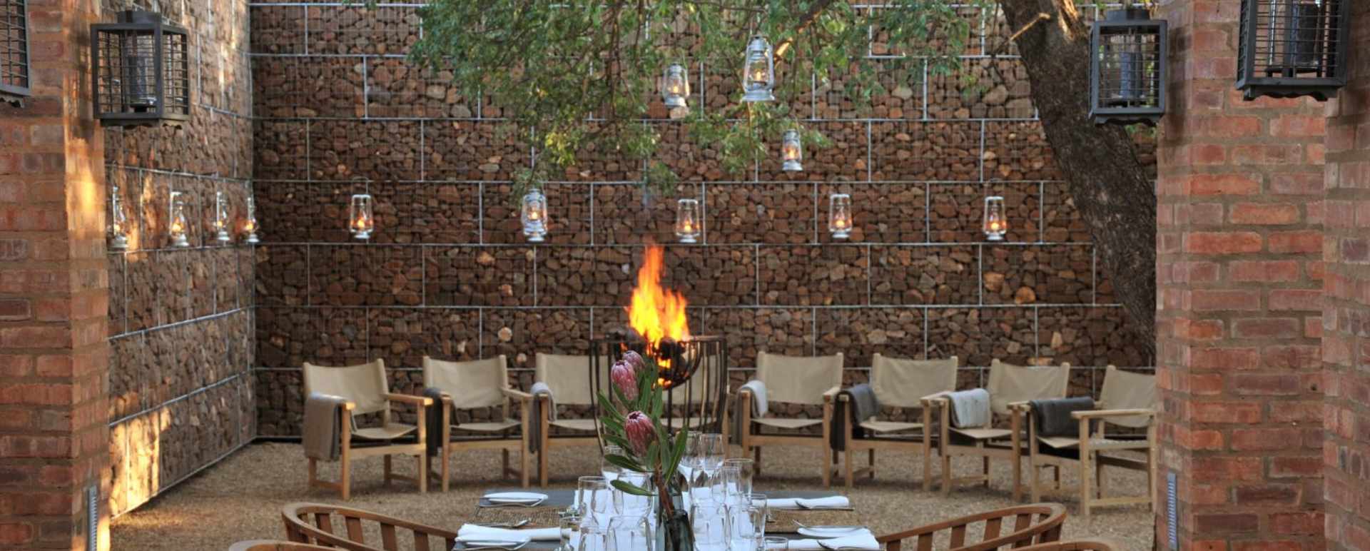 Al fresco dining - Morukuru Farm House