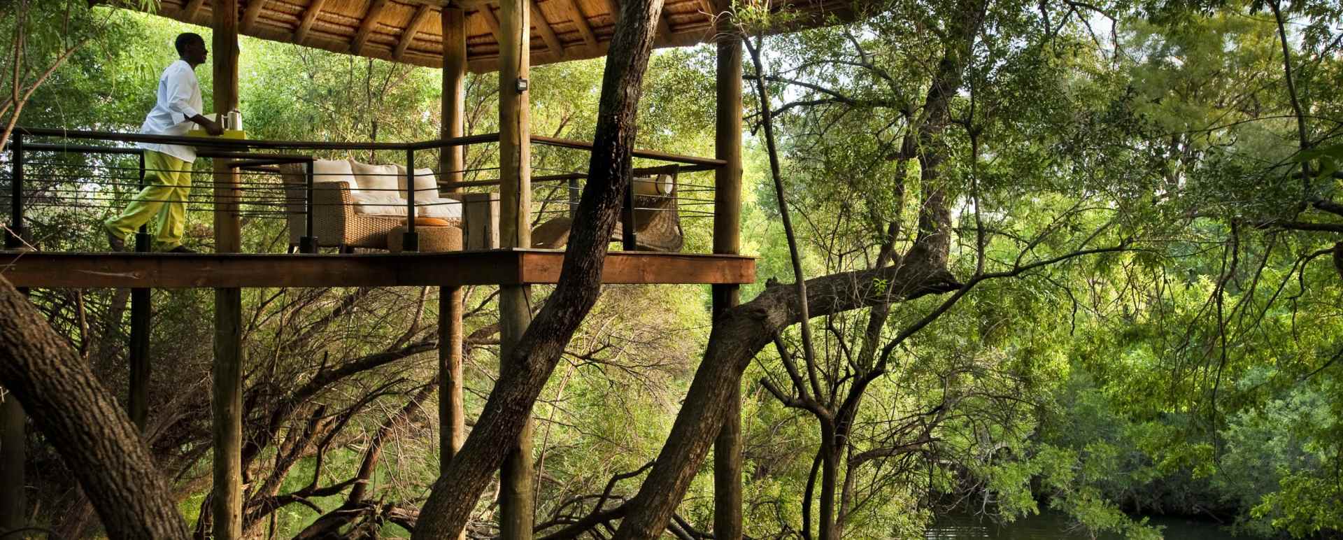 House sala overlooking the Marico River 