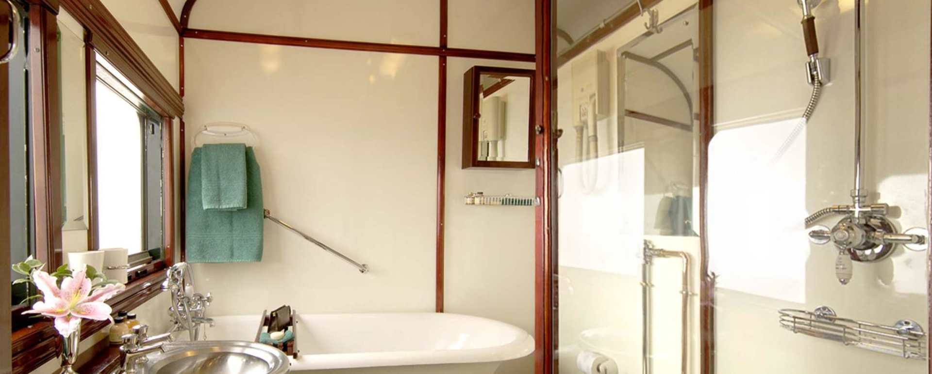 Royal Suite Bathroom - Rovos Rail