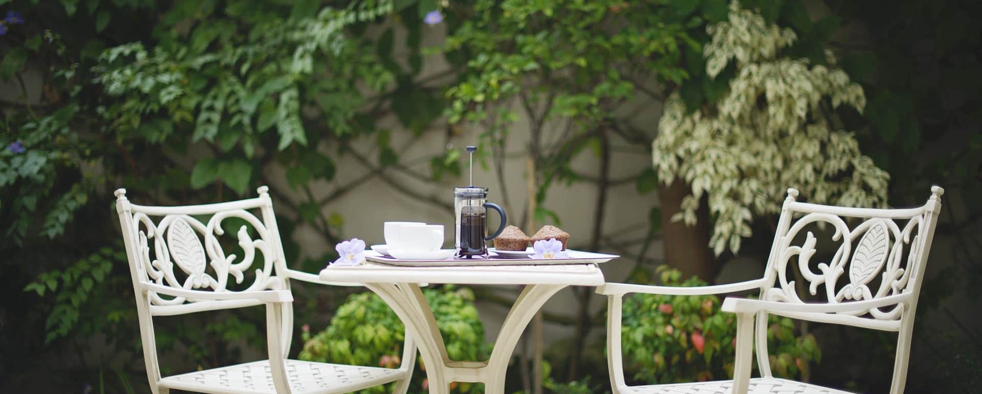 Outdoor dining - The Last Word Franschhoek