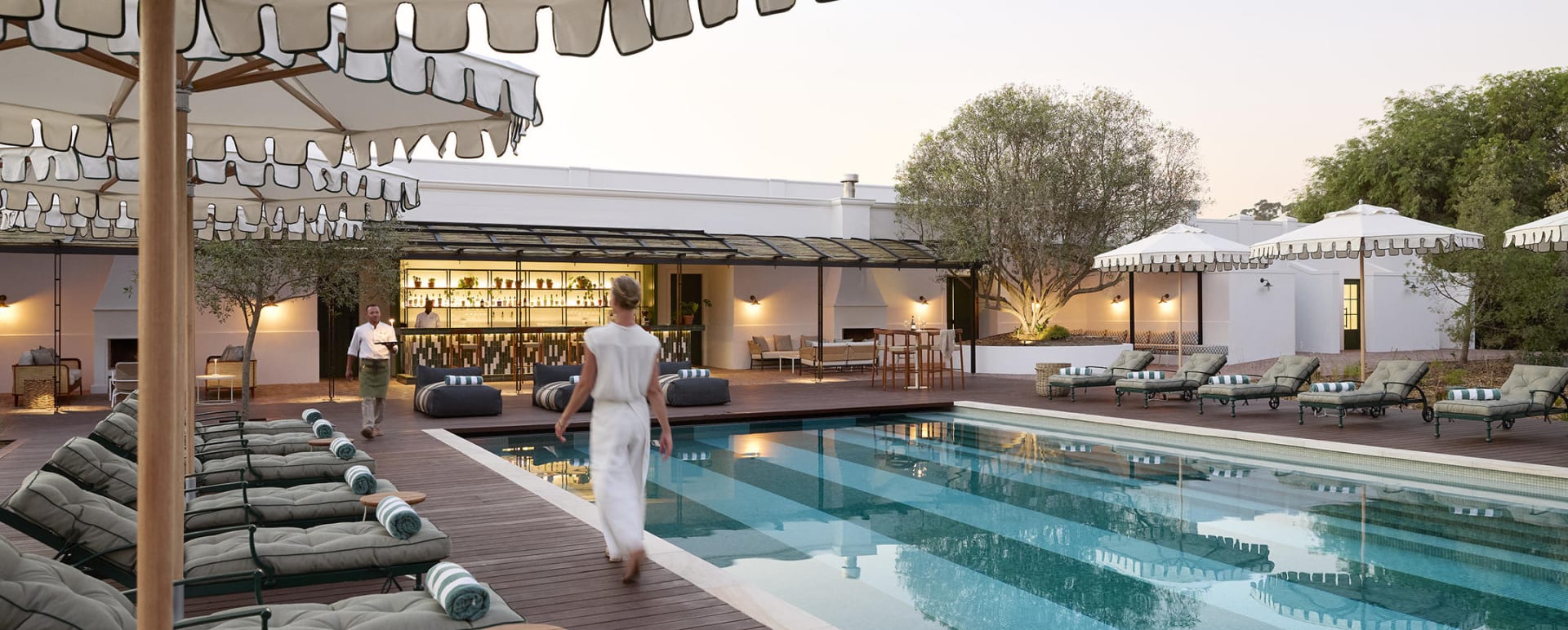 Heated pool and garden bar 