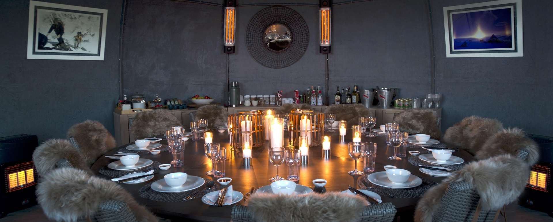 Dining room - White Desert  