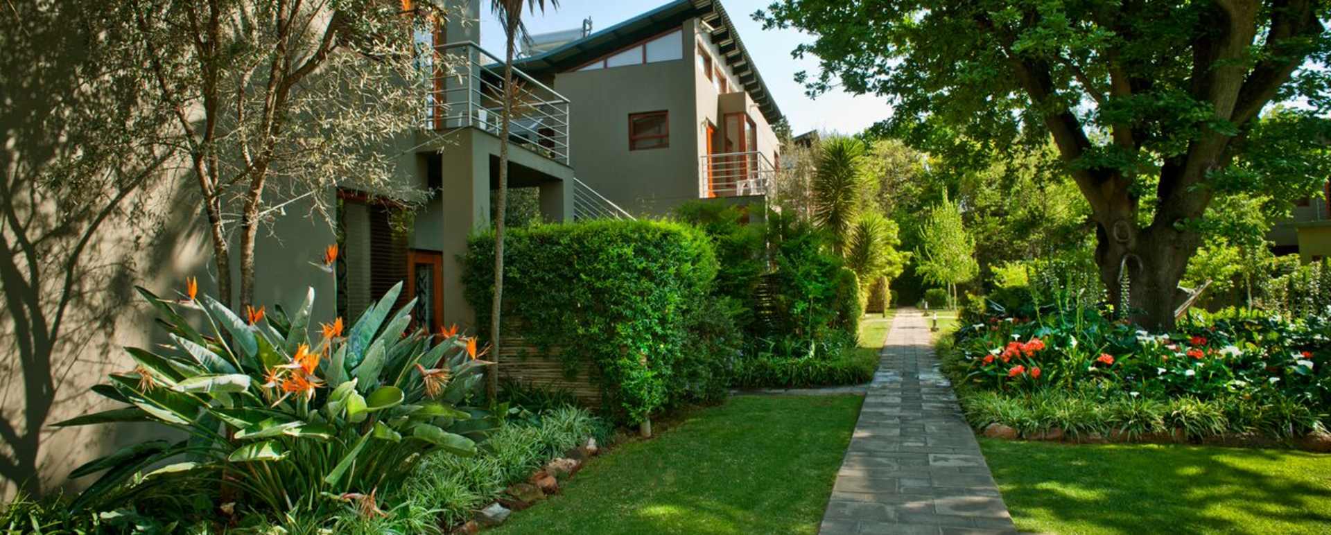 Peech Exterior    