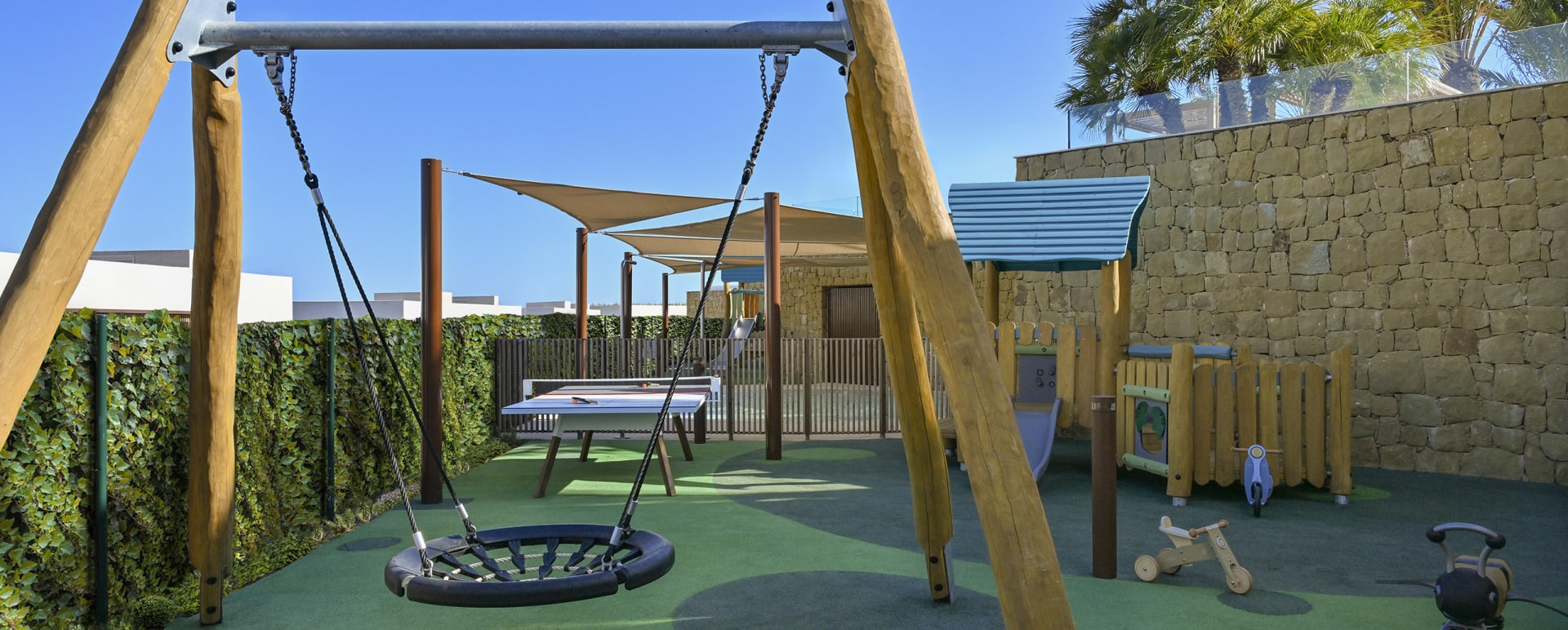 kids club outdoor 