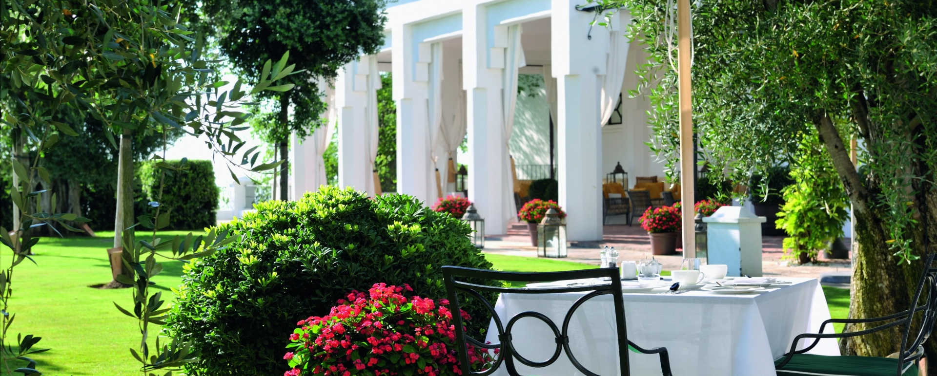 El Jardin Terrace - Finca Cortesin