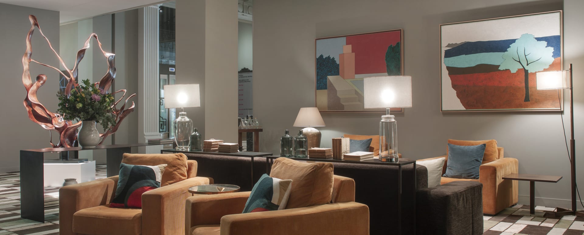Lobby Sofa 