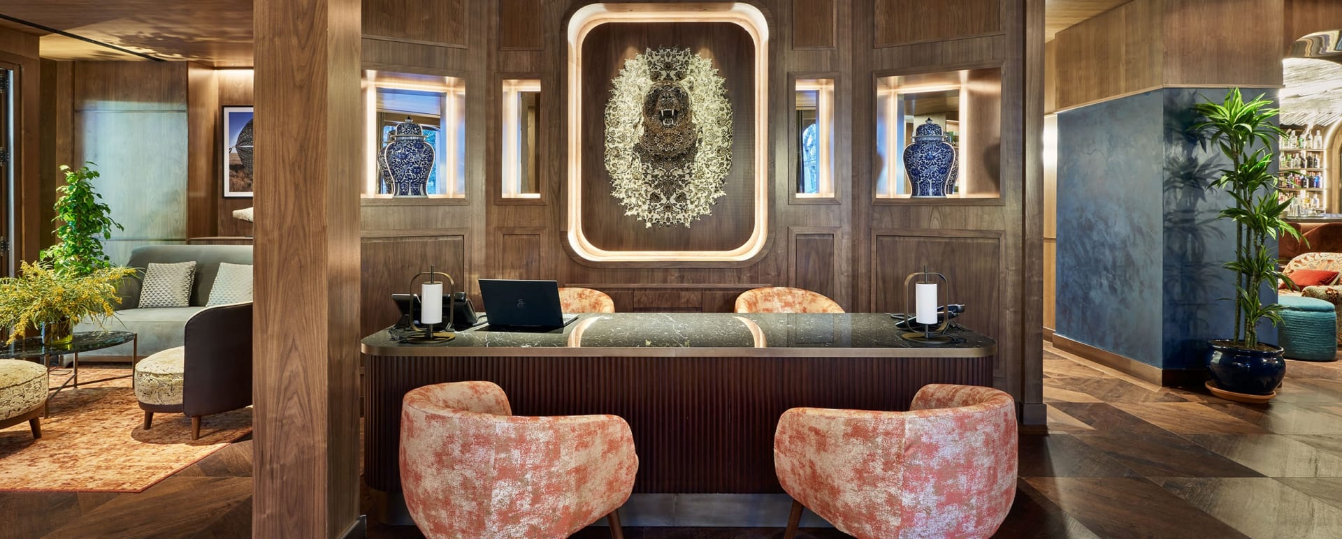 front desk  