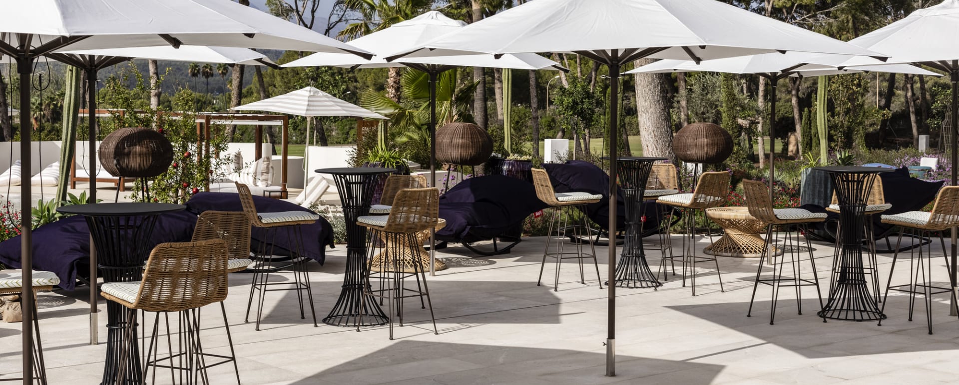 SABA Bar Terrace 