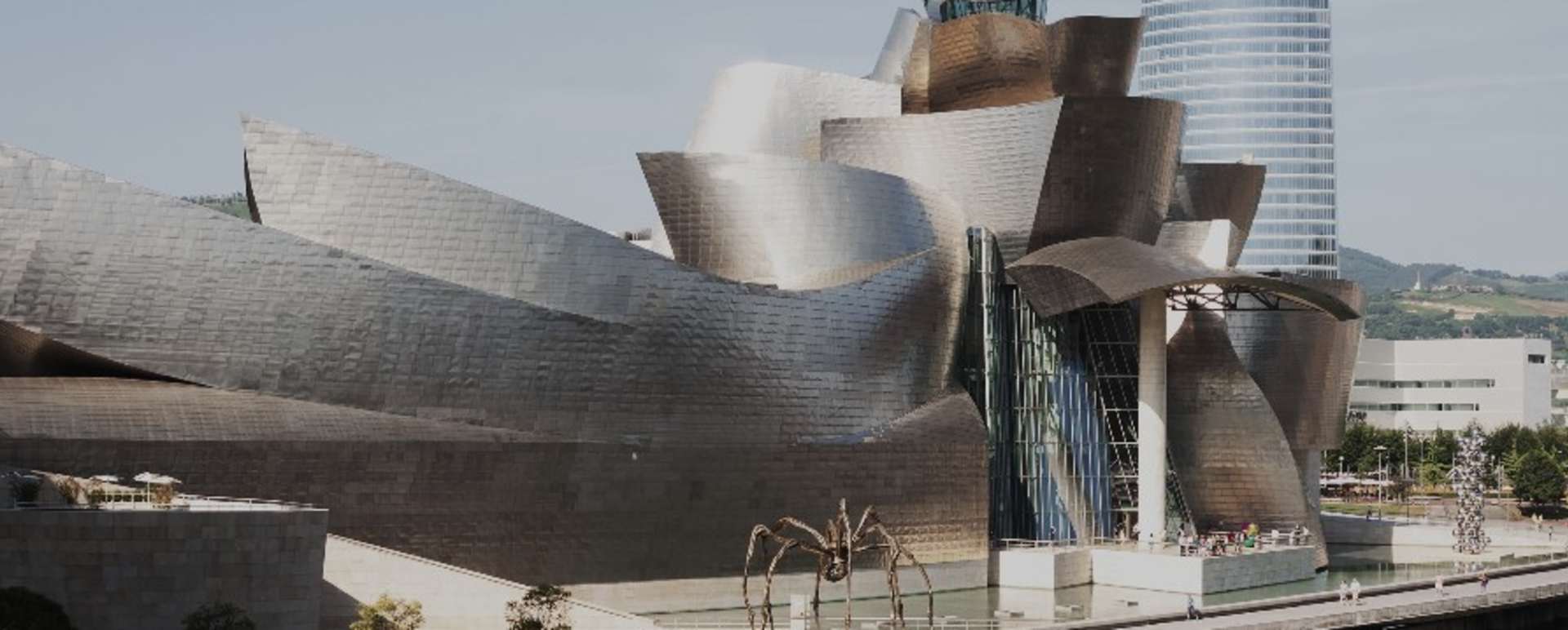 Walking Tour of Bilbao with Guggenheim Tour