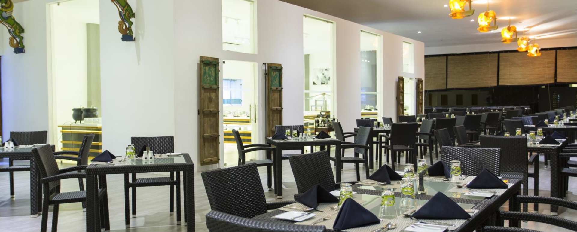 Main Restaurant - Aliya Resort & Spa