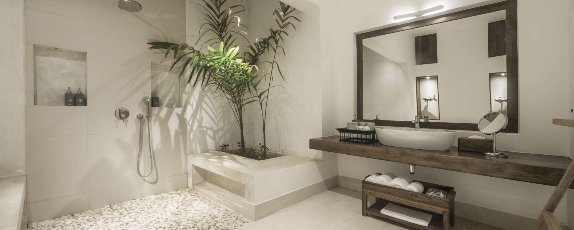 Bathroom - Kumu Beach