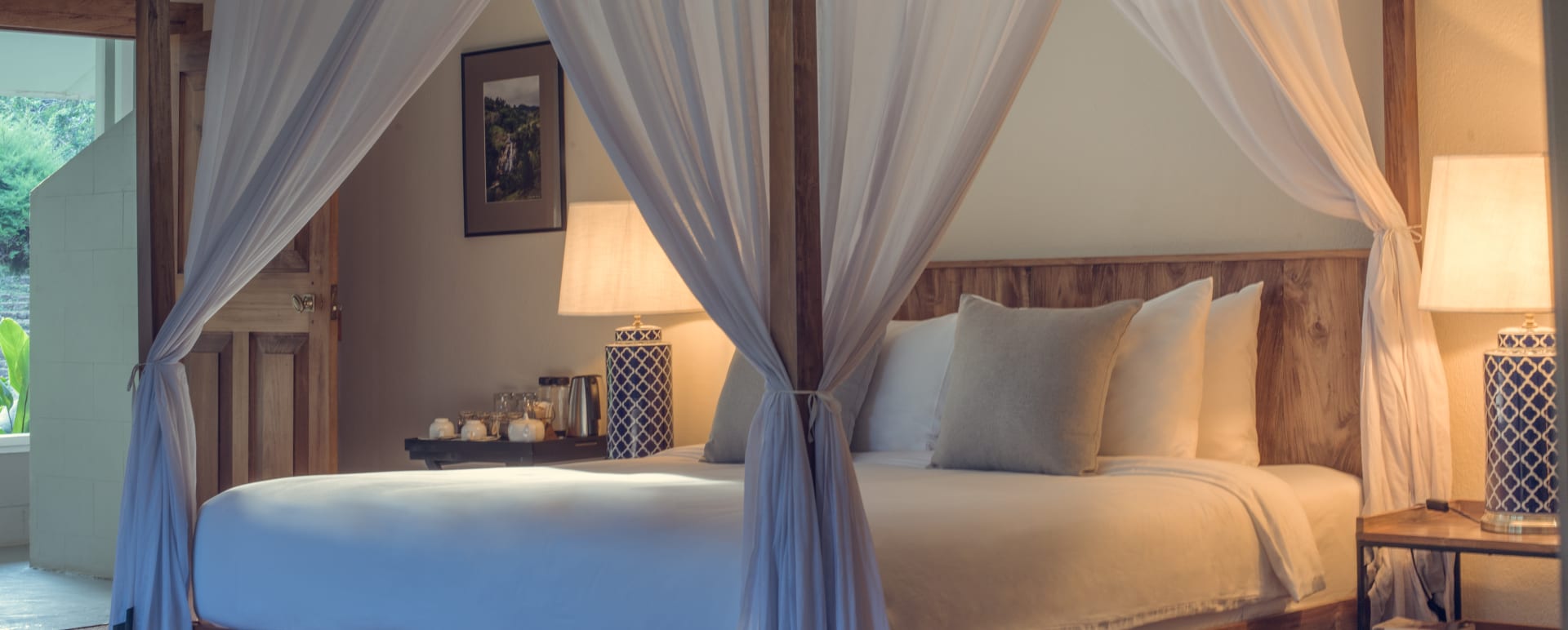 Demodera Bedroom 