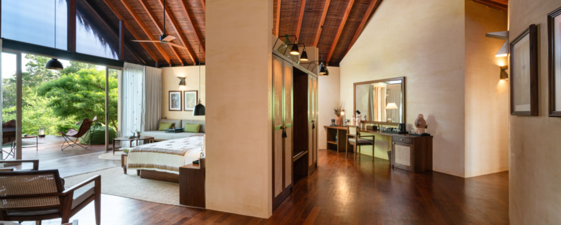 Superior Room Layout - Taru Villas Villu 