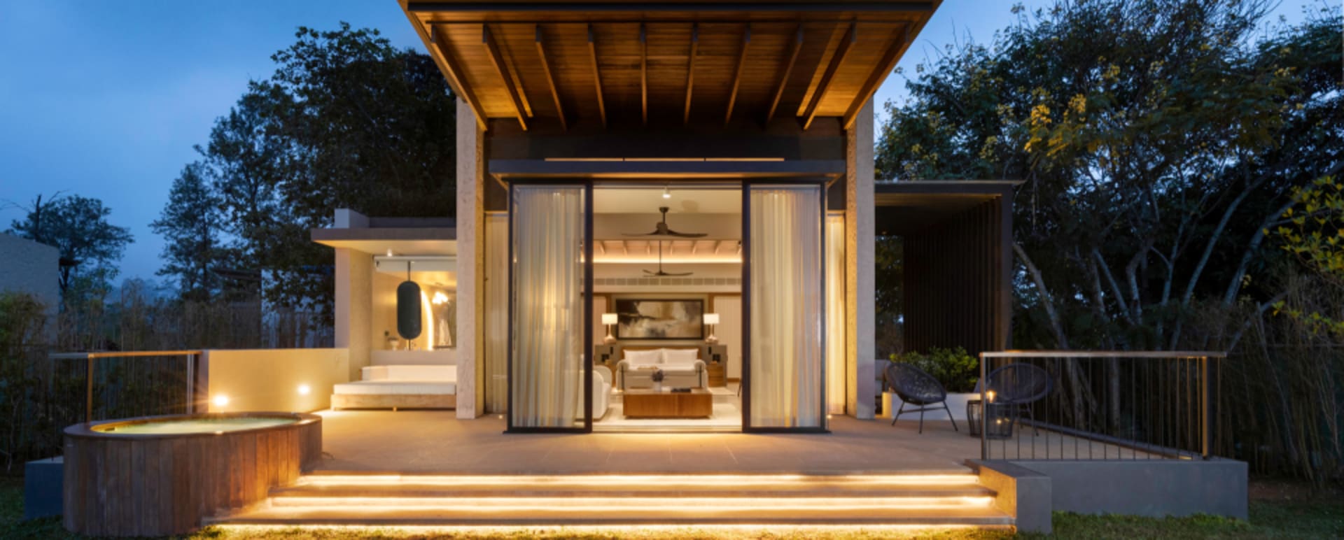 Outsie Villa  