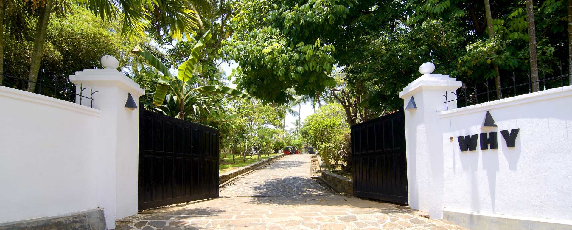 Why House Entrance - Why House