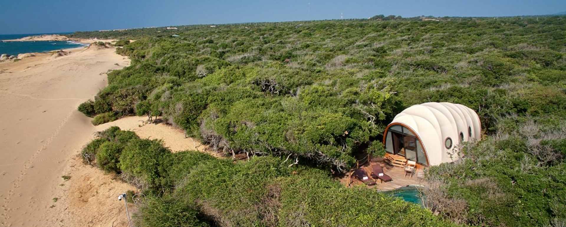Cocoon view of the beach - Wild Coast Tented Lodge 