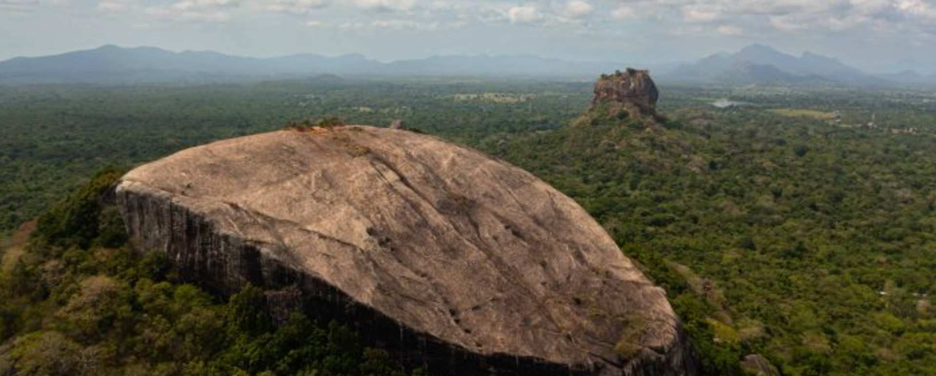 Breakfast on Pidurangala Rock