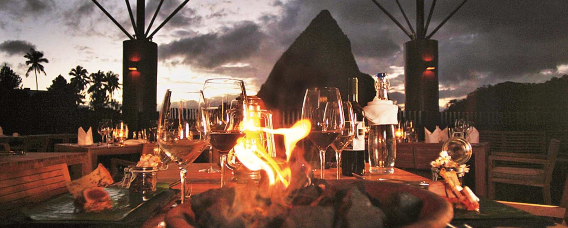 Boucan at night - Hotel Chocolat