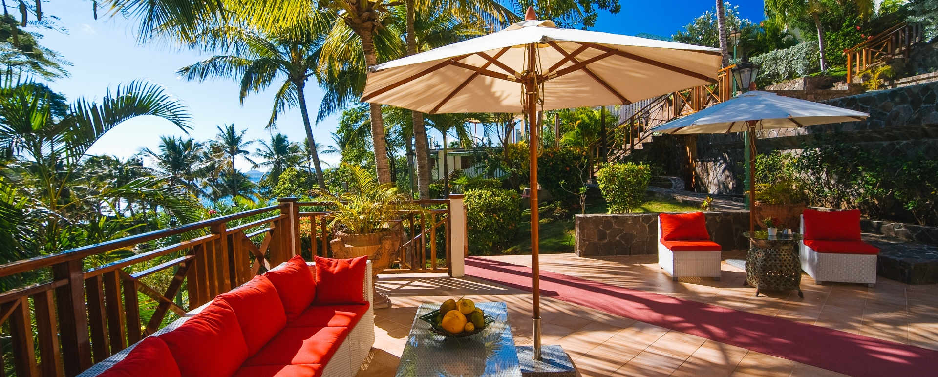 Blue Tropic Restaurant Terrace - Bequia Beach Hotel