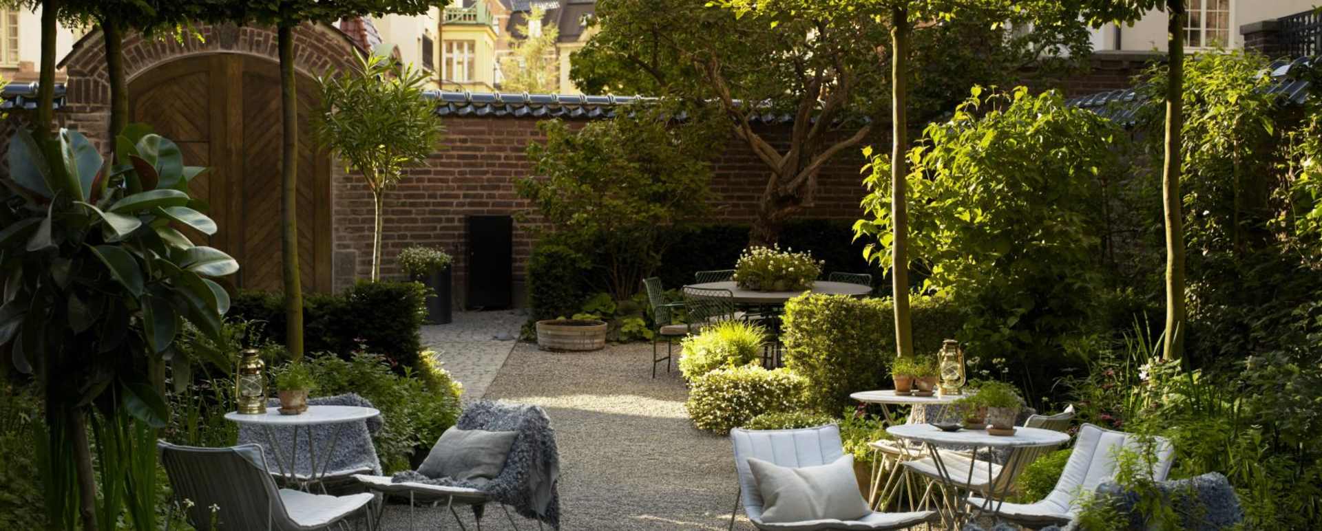 Walled Garden - Ett Hem