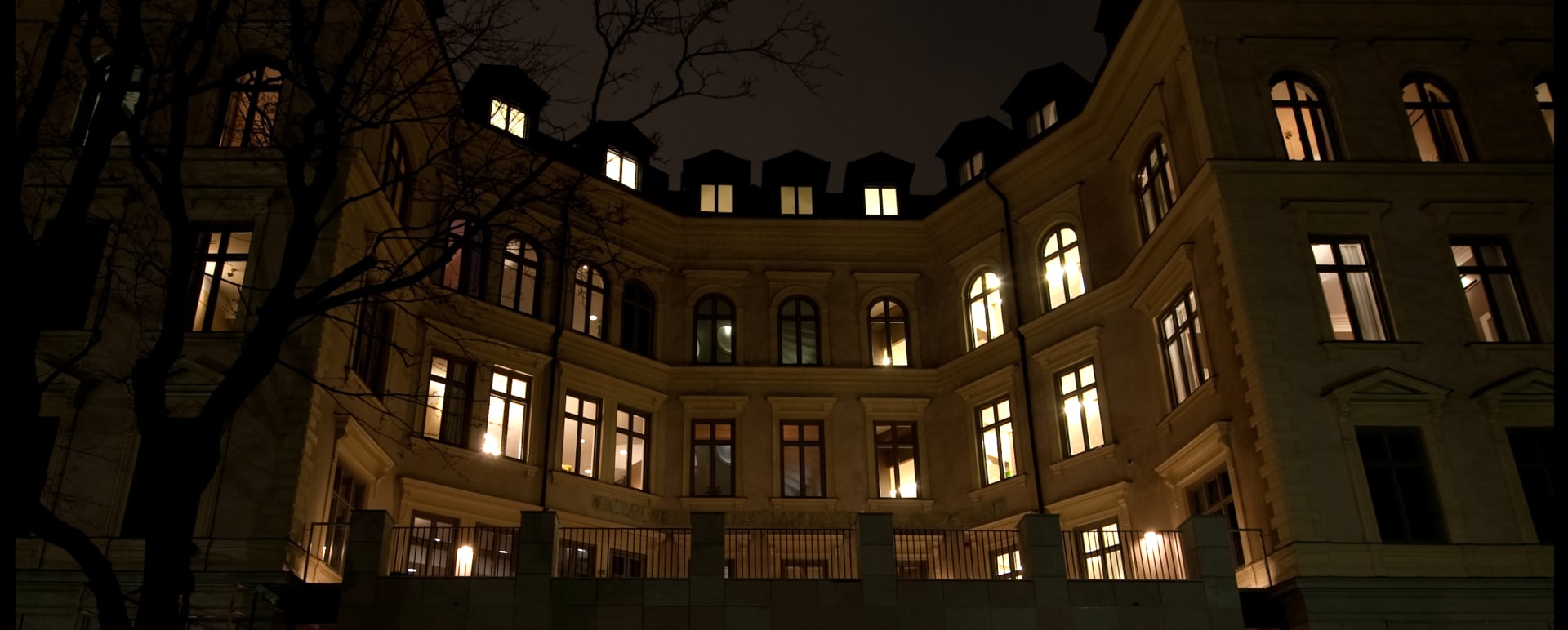 Lydmar exterior at night 