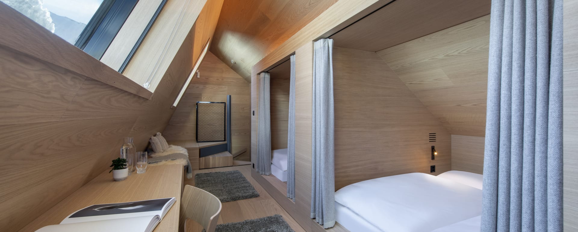 Bunk room 