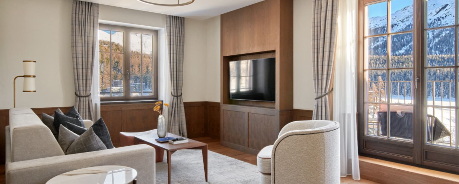 Suite Living Room 
