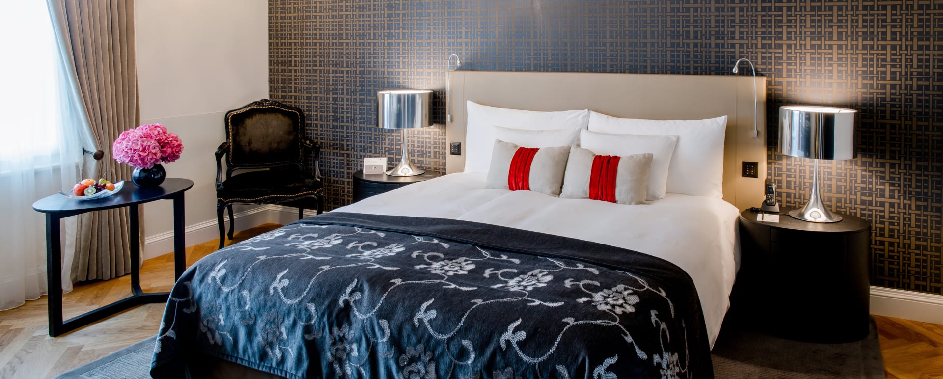 King Size Bed 