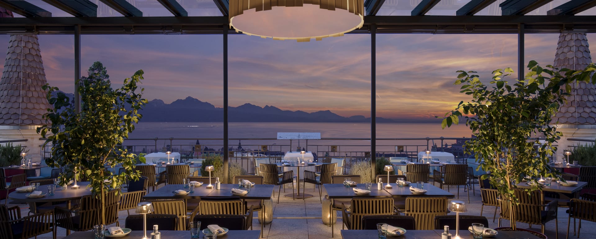 Sky Lounge 