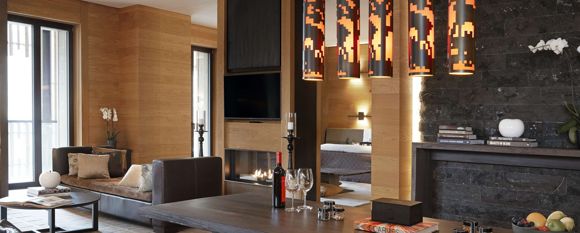 Deluxe Suite Dining 