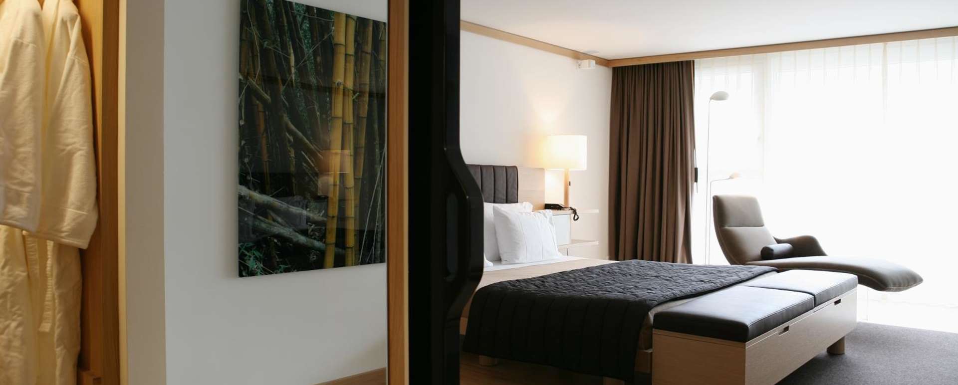 Tower Suite - The Omnia