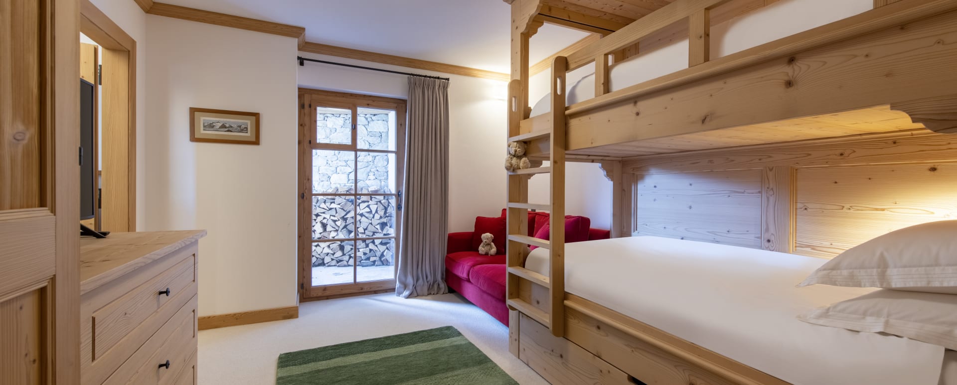 Bunk Room 