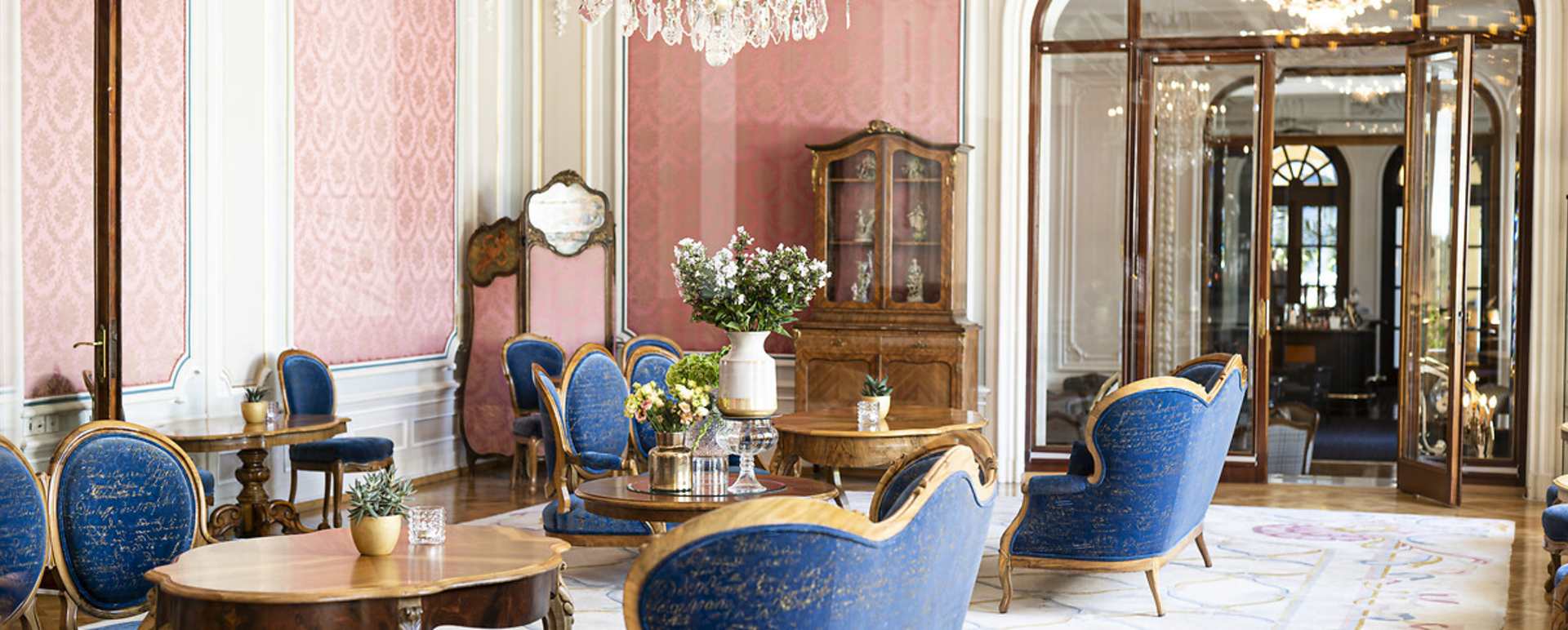 salon lounge 