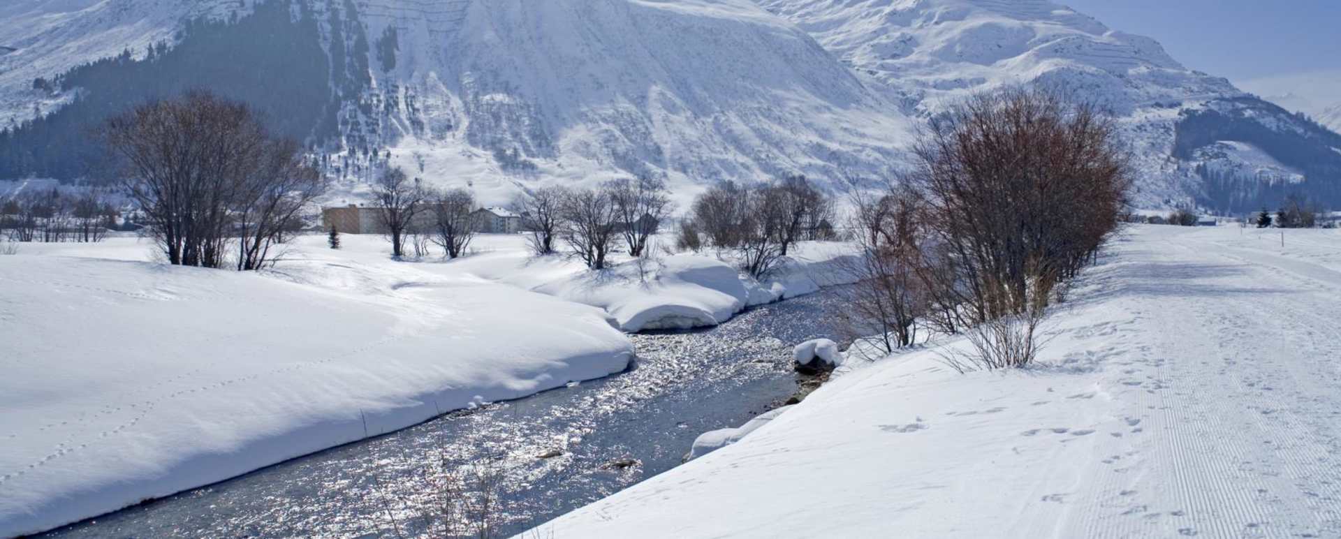 Andermatt - Glacier Express Ski Adventure