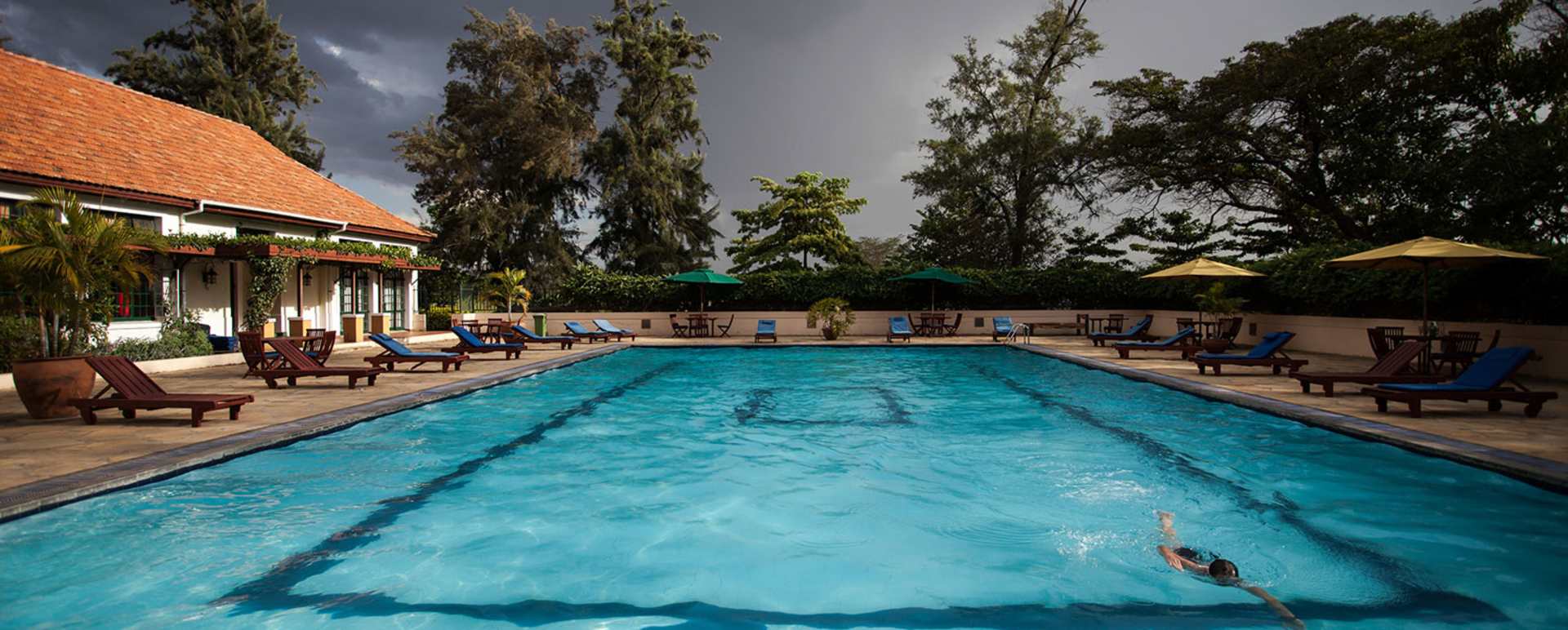 Pool - Legendary Lodge