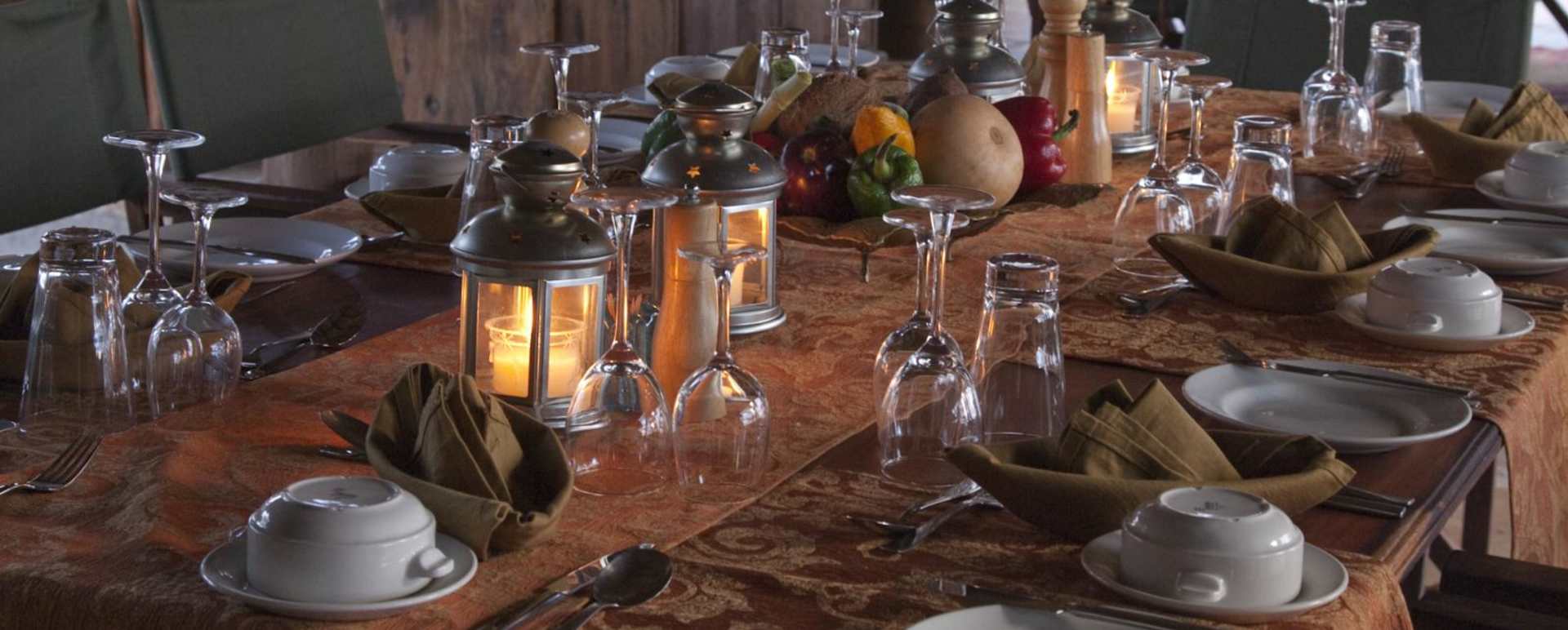 Dining table - Oliver's Camp